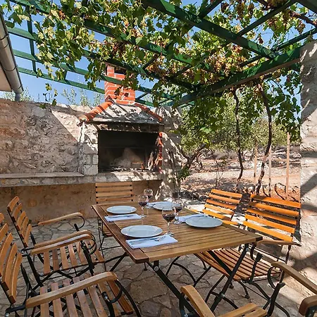 Casa de Férias Stunning In With Heated Swimming Pool *